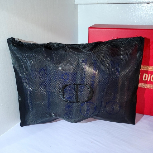 Dior Mesh Makeup Clutch DIOR PRESTIGE LA LOTION Prestige Serum Perfumes - Picture 3 of 6